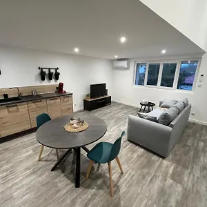  Appartement Chez Vins Et Jul France